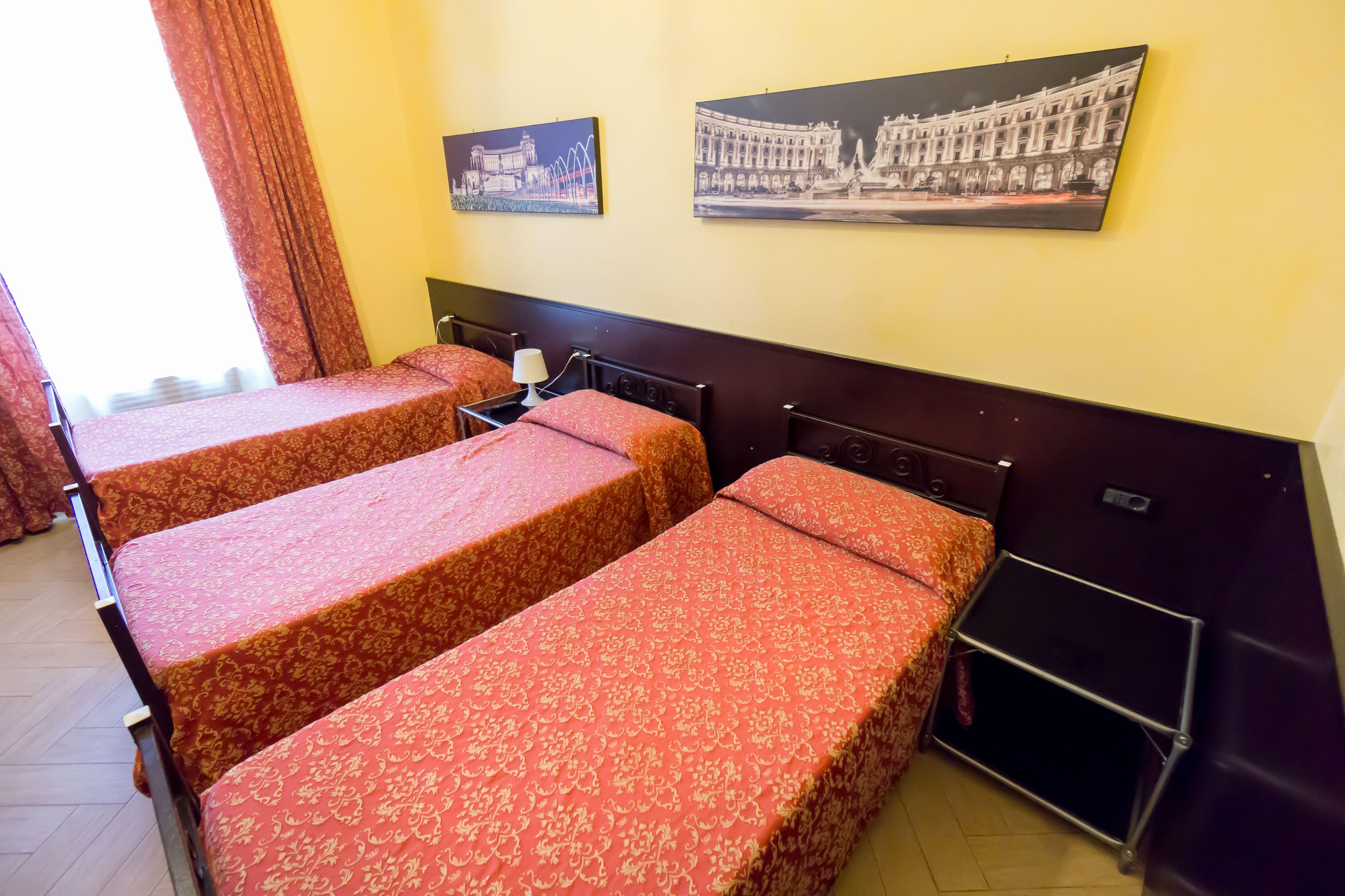 Funny Palace Hostel — Foto 3